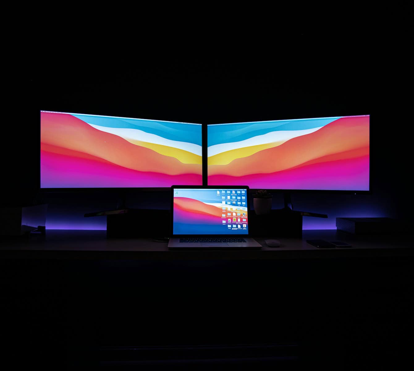 外部モニターをMacコンピューターに接続する方法